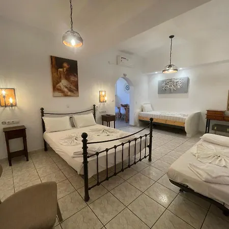 Gem Downtown Apartman *
