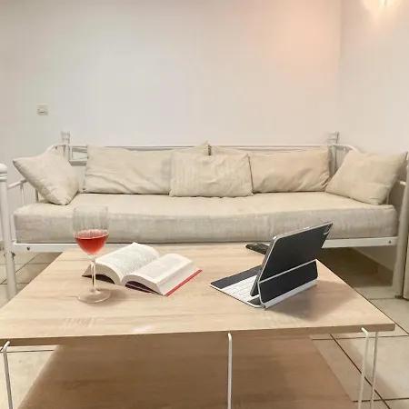Gem Downtown Apartman *