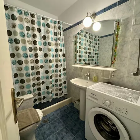 Gem Downtown Apartman *
