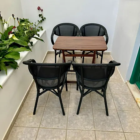 Gem Downtown Apartman